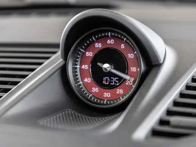 Porsche 992