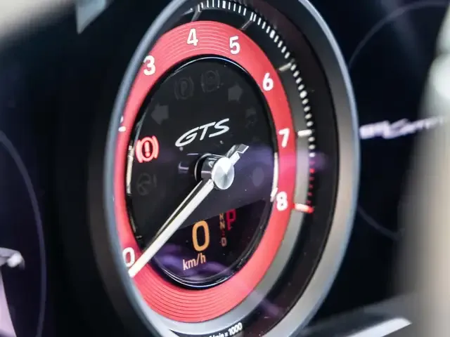 Porsche 992
