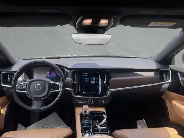 Volvo V90