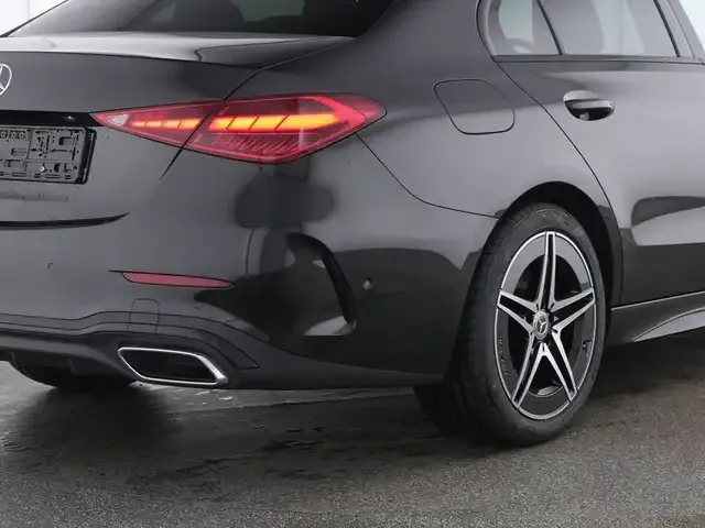 Mercedes-Benz C 180