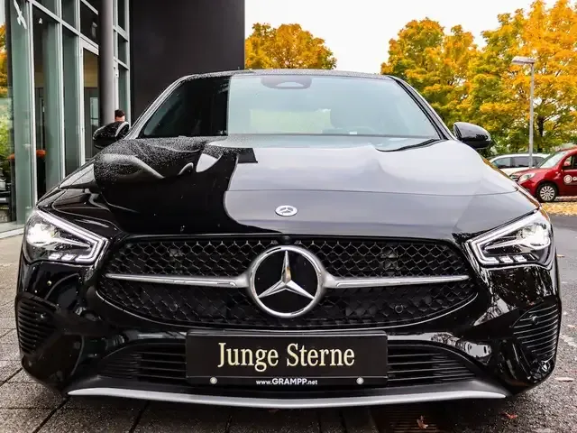 Mercedes-Benz CLA 180