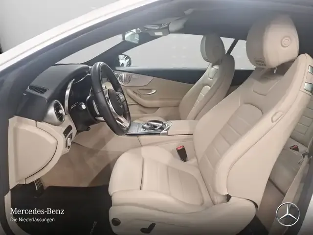 Mercedes-Benz C 400