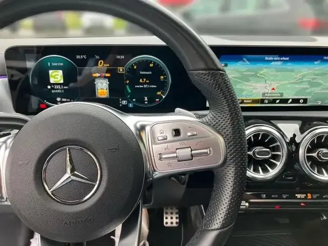 Mercedes-Benz CLA 250