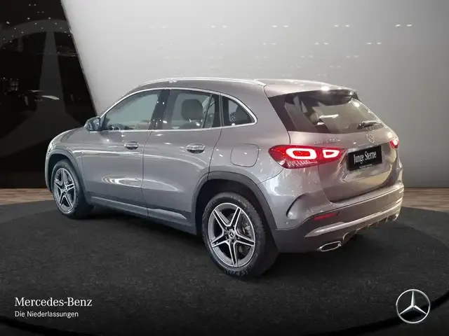 Mercedes-Benz GLA 250