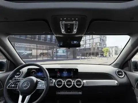 Mercedes-Benz EQB 250