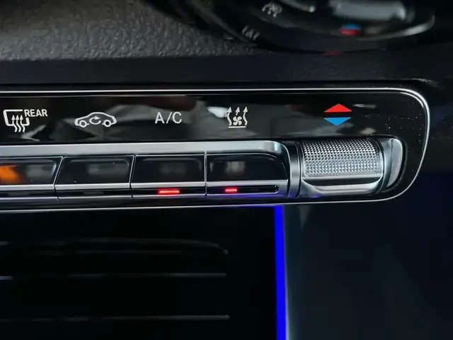 Mercedes-Benz EQB 250