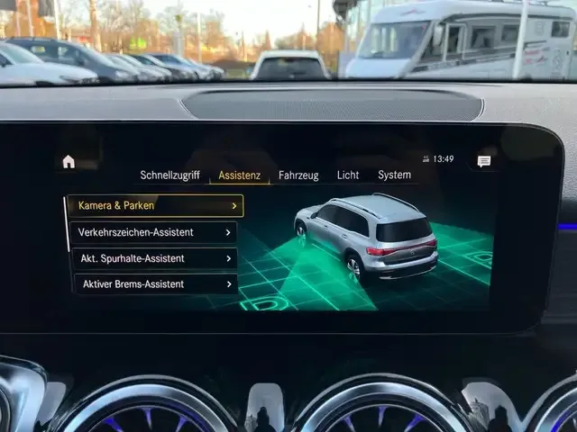 Mercedes-Benz EQB 250