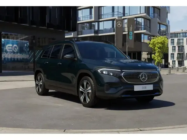 Mercedes-Benz EQB 250