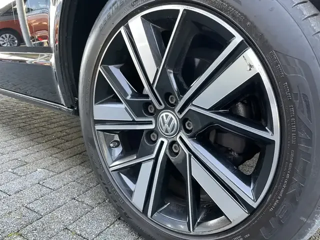 Volkswagen T6.1 Multivan