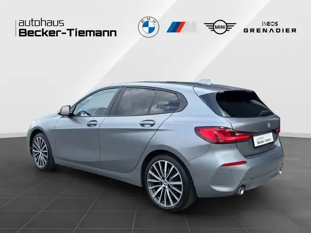 BMW 120