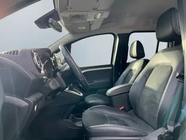 Mercedes-Benz T-Class