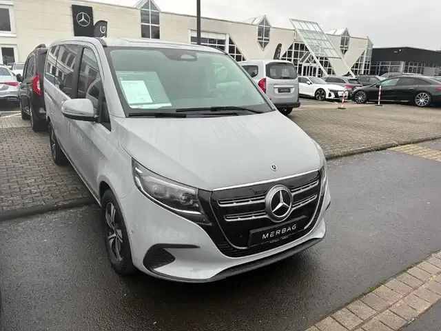 Mercedes-Benz EQV 300