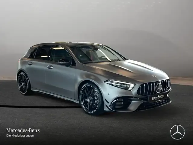 Mercedes-Benz A 45 AMG