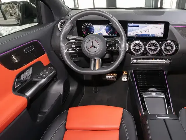 Mercedes-Benz GLA 220