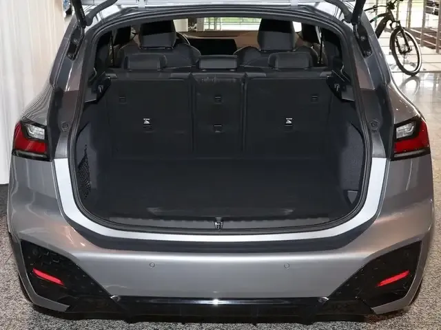 BMW 223