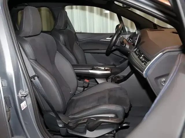 BMW 223