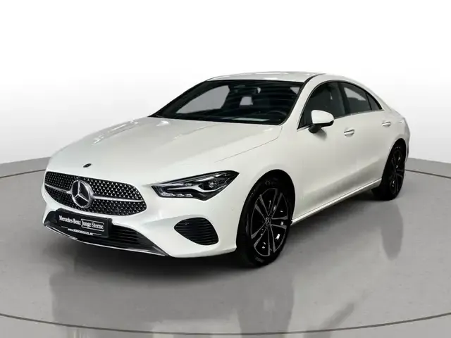 Mercedes-Benz CLA 220