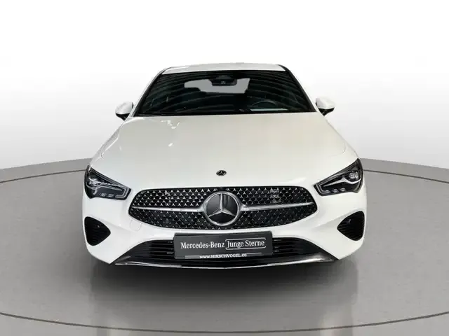 Mercedes-Benz CLA 220