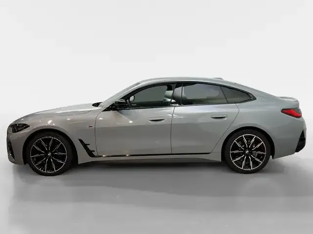 BMW 440