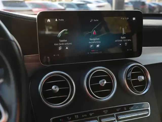 Mercedes-Benz GLC 200