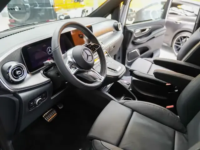 Mercedes-Benz V 250