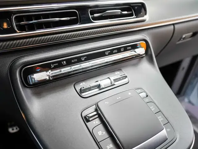 Mercedes-Benz V 250