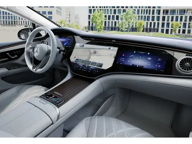 Mercedes-Benz EQS