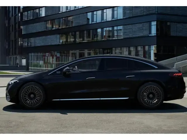 Mercedes-Benz EQS