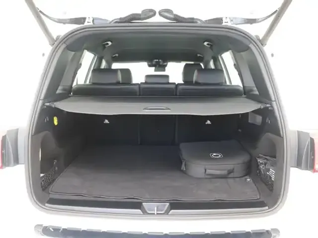 Mercedes-Benz EQB 300