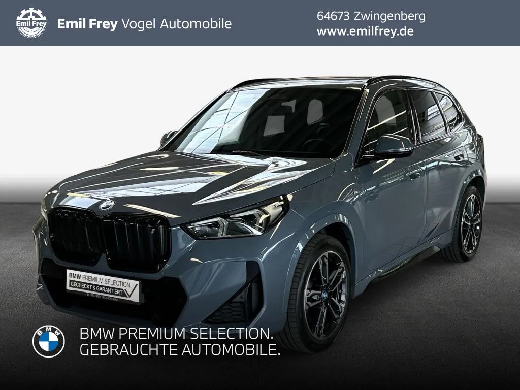 BMW iX1