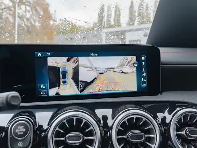 Mercedes-Benz CLA 35 AMG