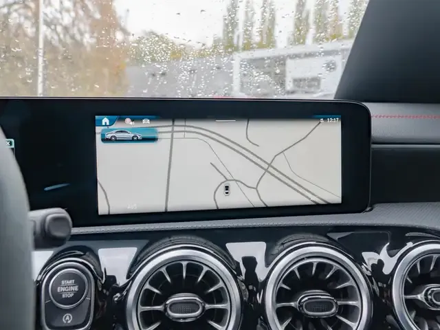 Mercedes-Benz CLA 35 AMG