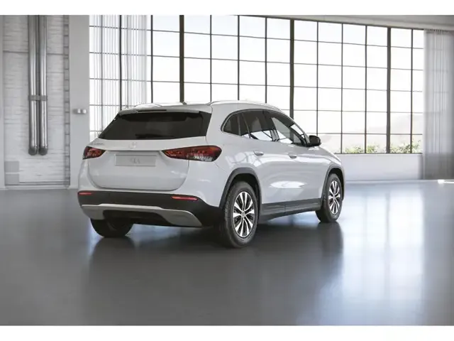 Mercedes-Benz GLA 250