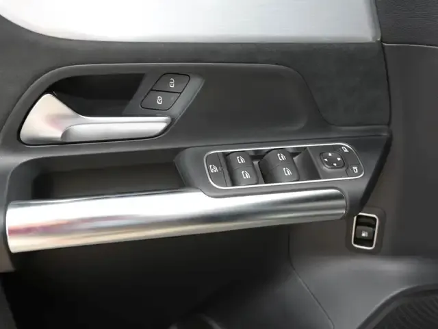 Mercedes-Benz B 250