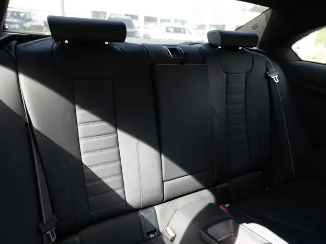 BMW 240