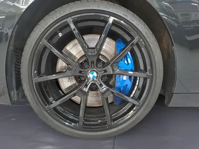 BMW M850