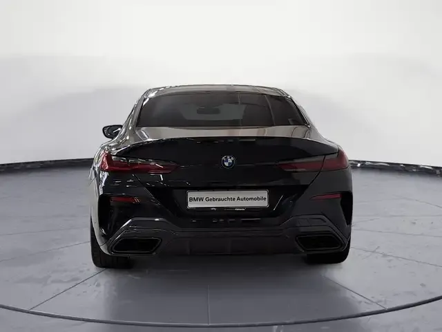 BMW M850