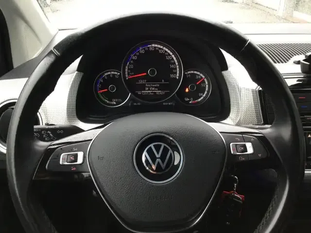 Volkswagen e-up!