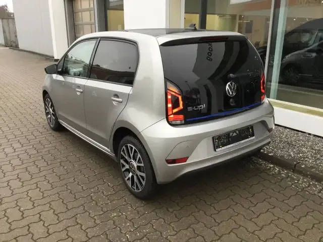 Volkswagen e-up!