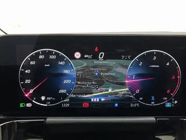 Mercedes-Benz B 200
