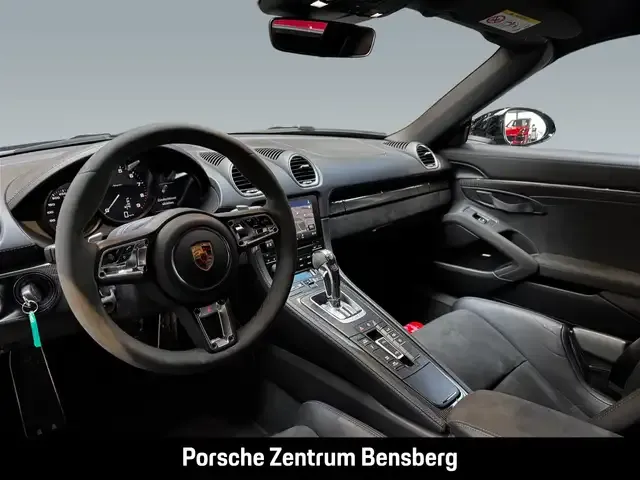 Porsche 718 Spyder