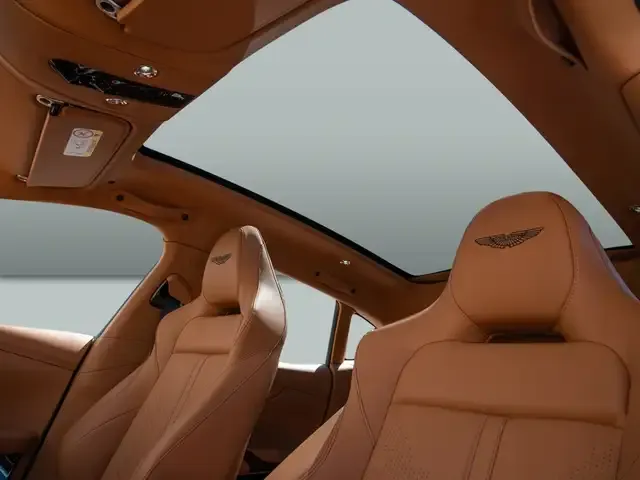 Aston Martin DBX