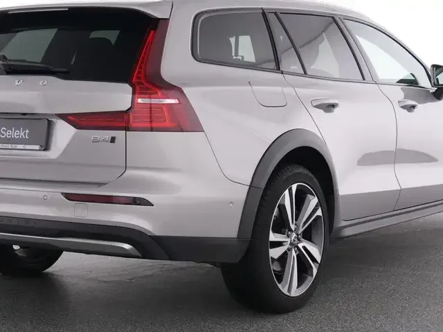 Volvo V60 Cross Country
