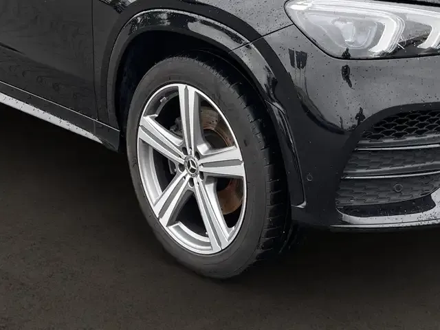 Mercedes-Benz GLE 400