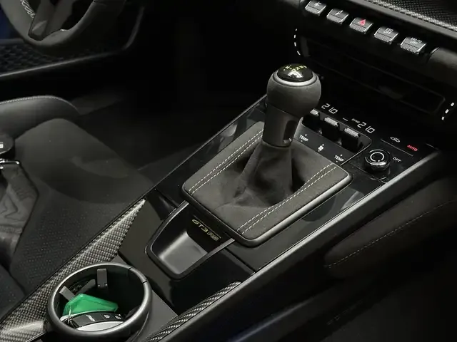 Porsche 992