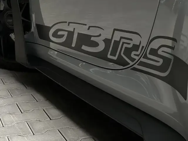 Porsche 992