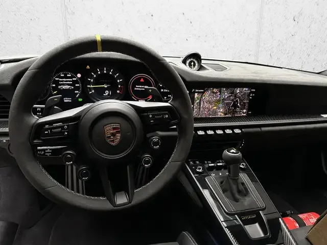 Porsche 992