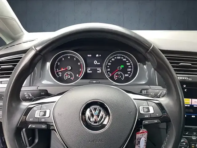 Volkswagen Golf Variant