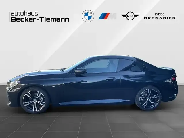 BMW 220