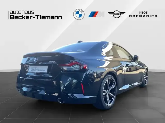 BMW 220